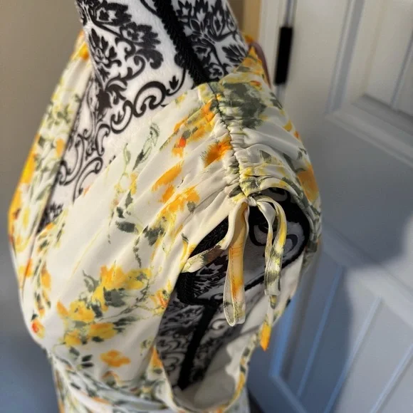 Alex Marie Floral Yellow and White Wrap Dress - Picture 5 of 8